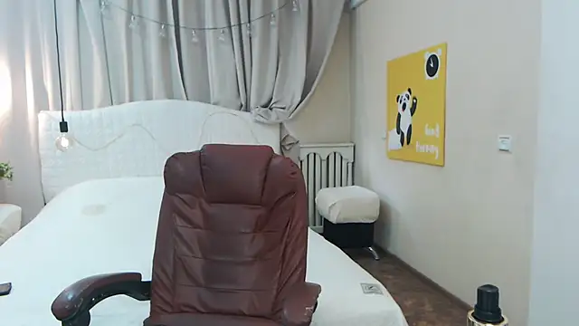 XXX chat uživo modela MasterLeila