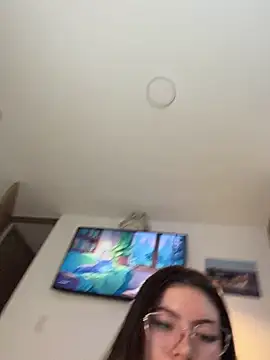 Your_Honeey's Webcam Show