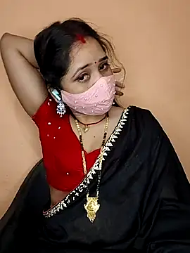 Hot_Bhabhi-ji Adlı Modelin Web Kamerası Şovu