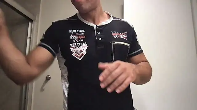 Czat XXX na żywo – BigGuyMuscle