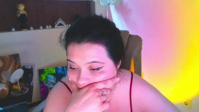 Malika_uAngel লাইভ XXX চ্যাট
