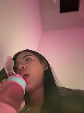 Alexa_candy18のウェブカメラショー