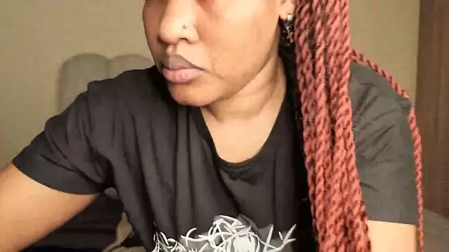 pretty_kimmy élő XXX-chatje