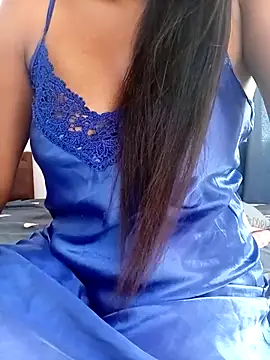 ARALIYA-CAM's Live XXX Chat