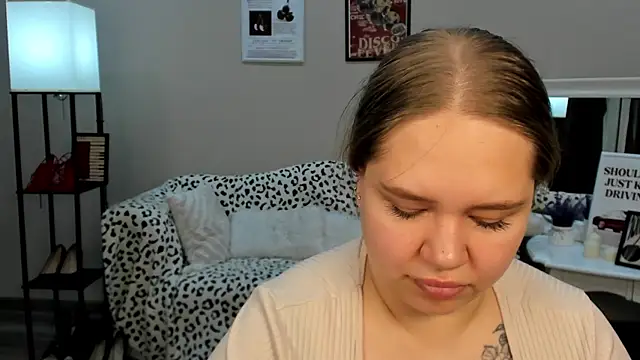 Chat +18 de DianaKristol ao vivo