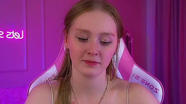 AgataFoxley's Live XXX Chat
