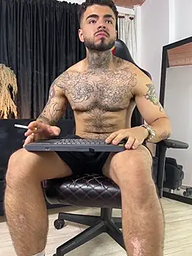 XXX chat uživo modela Benjii_Carter1