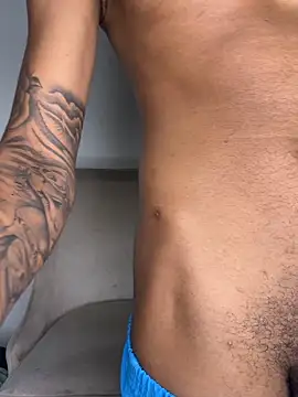 Boy_cock18 Adlı Modelin Web Kamerası Şovu
