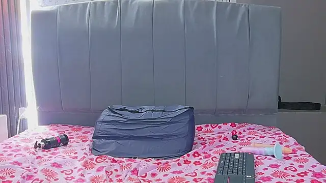 Vanessa_7_'s Live XXX Chat
