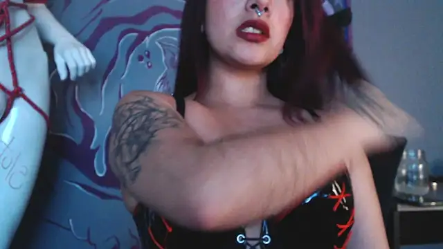 Regina_Iris 라이브 XXX 채팅