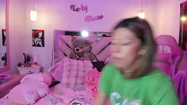 Karly_moon's Live XXX Chat