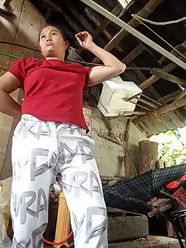 Nana-AsianWet Show Webcam