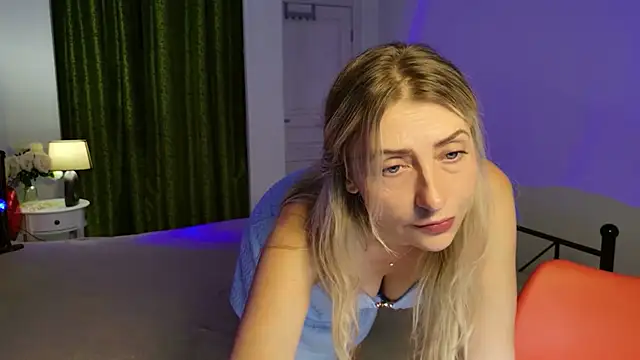 ZoeGrant Live XXX-Chat