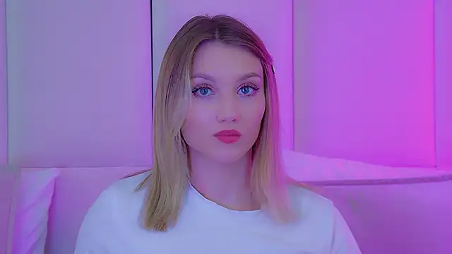 StacyEvances – Naživo XXX chat