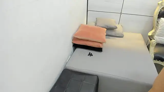 Daphne_Leia Webcam Show