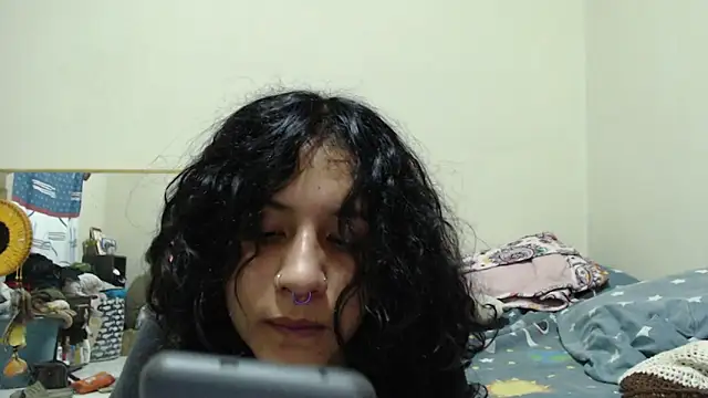 AlinaWoolf_'s Live XXX Chat