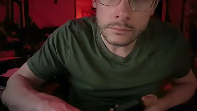 MasterDaddyCool's Live XXX Chat