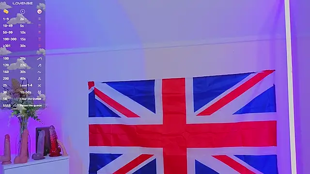 WICKEDEMBER's Live XXX Chat