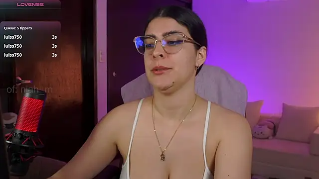 _Niah Adlı Modelin Web Kamerası Şovu