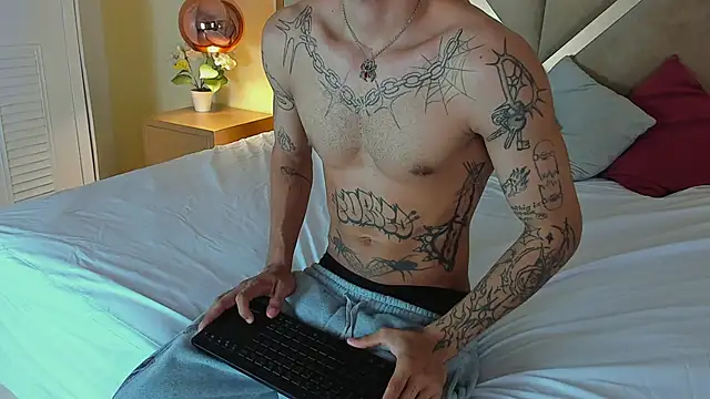 Chat XXX ao vivo de Enzo_Hunter