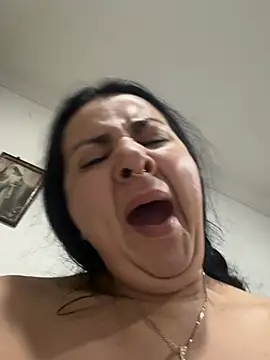 Abril_Luv Chat XXX in diretta