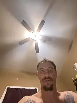 Highfrog1 Show in webcam