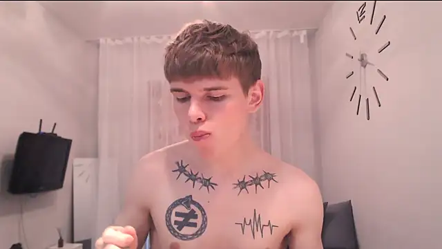 Fredd_Xanders Live XXX-chat