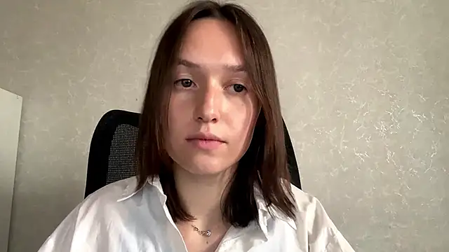 Chat +18 de LisaSunrise ao vivo