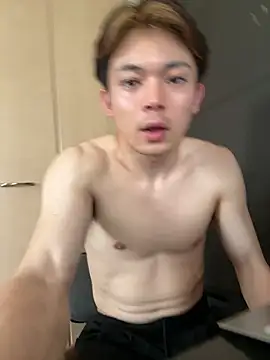 miyabi_yabi Show Webcam