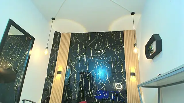 ValeriHot_1 Adlı Modelin Canlı XXX Sohbeti