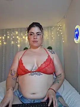 Juliietha_servas 라이브 XXX 채팅