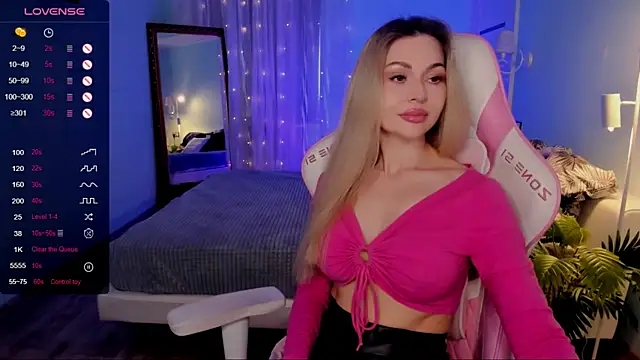 AdeleRoberts live XXX chat