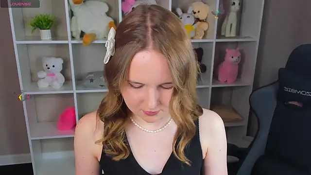 Chatroom XXX en direct de Emmaa_Kimm