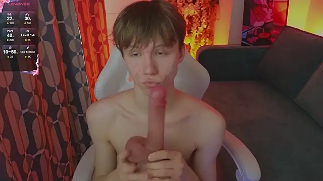 Chat XXX en directo de cuMte_boy