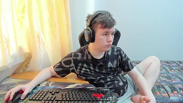 iliaskrislove Show Webcam