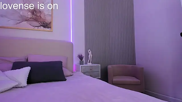 VirginChloe élő XXX-chatje