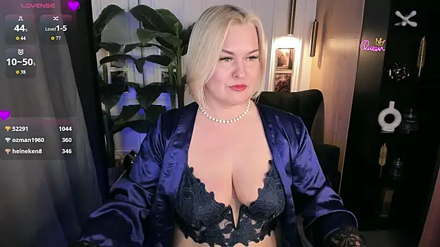 Chat +18 de YolandaKiss ao vivo