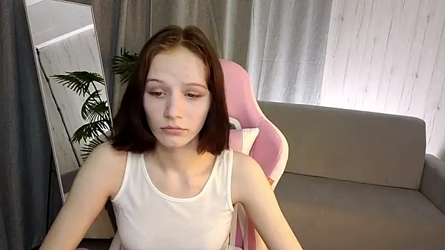 AliceJohansoneのライブXXXチャット