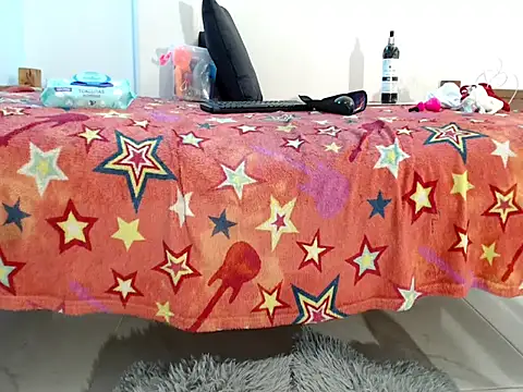 deborahot26 Adlı Modelin Canlı XXX Sohbeti