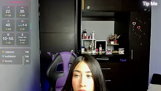 Chat XXX ao vivo de Emilytafur