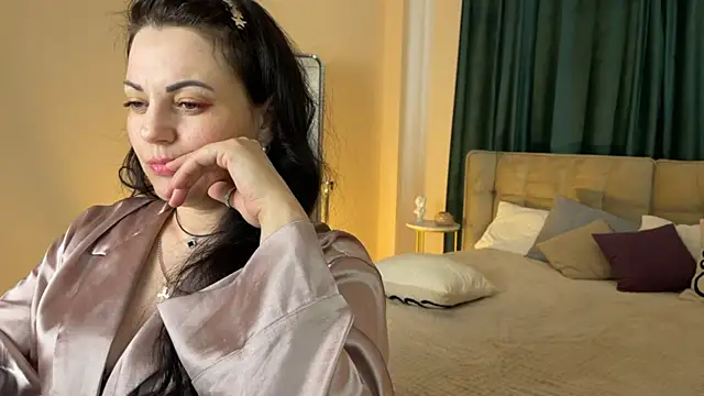 _SilkyShadow_ Live XXX Chat