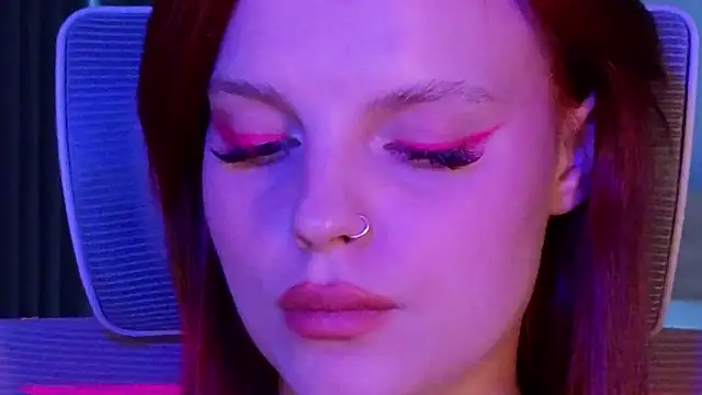 mollybossy Adlı Modelin Canlı XXX Sohbeti