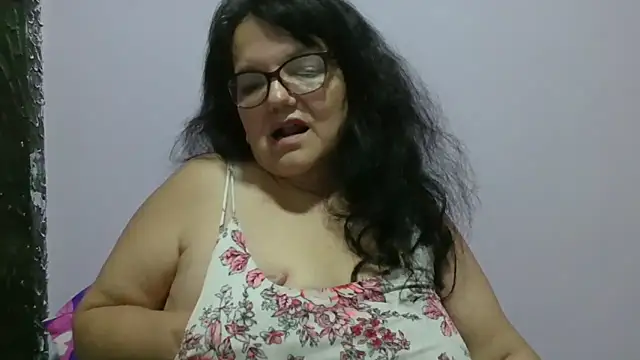 kassandra02 Webcam Show