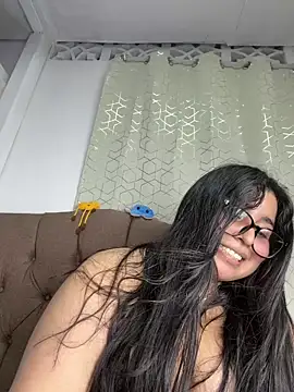 virginbrunette99のライブXXXチャット