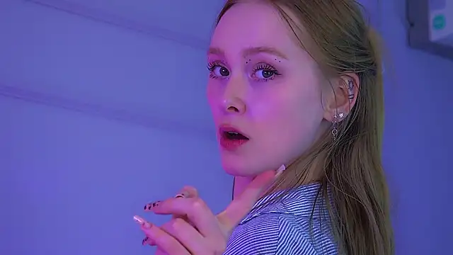 AgataFoxley Live XXX Chat