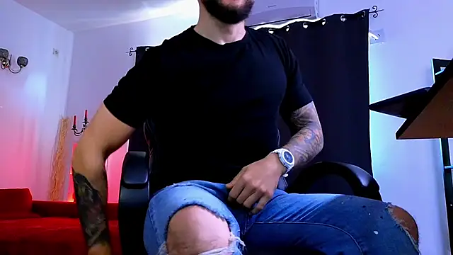 Онлайн чат XXX MightyAaron66