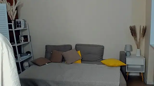 DeloraHakimi Chat XXX in diretta