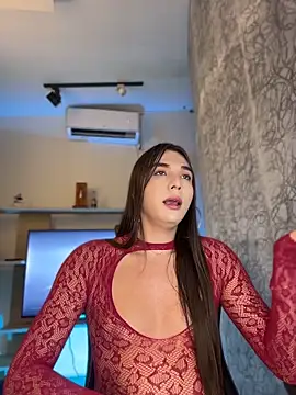 Show modela saracaball_ na web-kameri