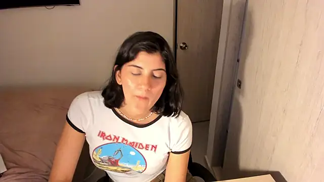 misstoya 即時 XXX 聊天