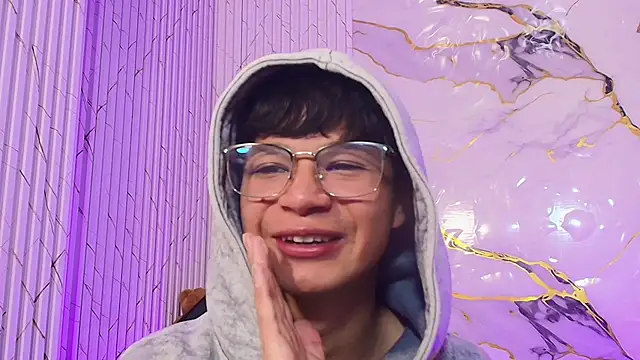 Spark_tay – Naživo XXX chat